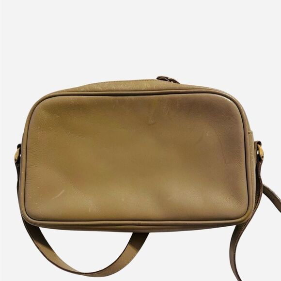 Gucci Tan Crossbody Bag with Adjustable Strap - Picture 11 of 16